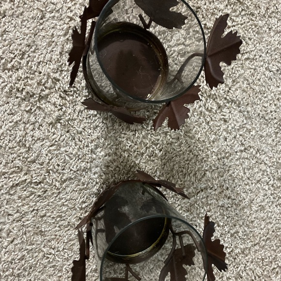 Metal and glass Set of Fall Leaf Candle Holders with led candles - Picture 7 of 7